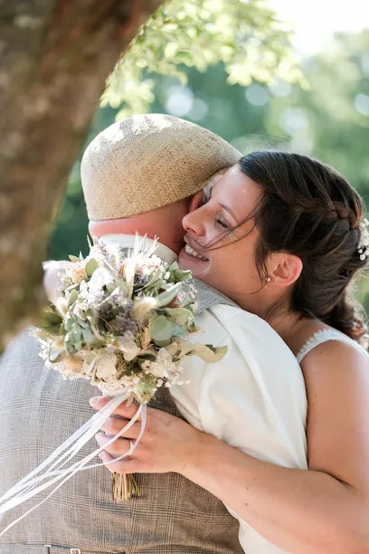Image de Damien PONTET photographe mariage, famille, évènement en Creuse, Auvergne Rhône-Alpes et partout en France.