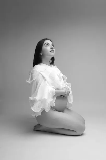 Image de Elena Labalme Photographe Grossesse Naissance famille