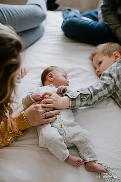Image de Elise Ligneul - Photographe de famille et maternité - Mariages - Le Mans & Sarthe