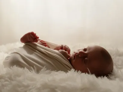 Image de Ella Elijah, Photographe Naissance Famille - Lamballe