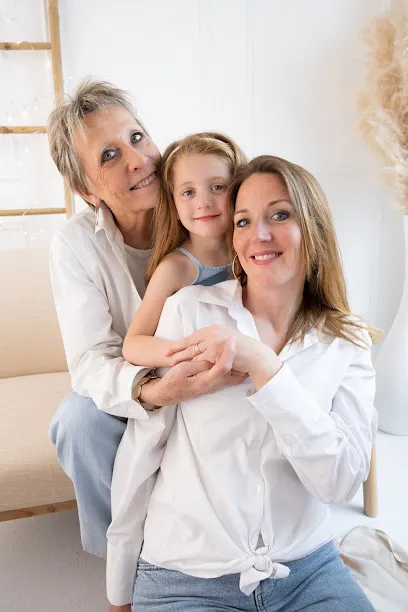 Image de Emilie marie photographie (photographe bébé, grossesse) Essonne