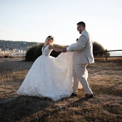 Image de Guillaume DeK - Photographe Mariage-EVJF-Famille-Couple-Portrait