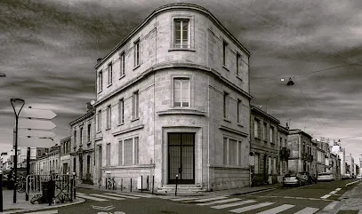 Image de Hauteur2vues, Votre Photographe pour vos Photos d'identité, Portraits, Immobilières, Animaux de Compagnie....