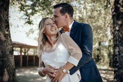 Image de L' Aparté - Photographe mariages & lifestyle