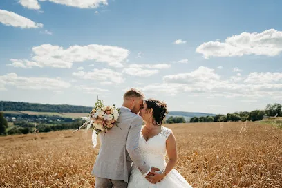 Image de Laura Vergne Photographe Mariage et Couple