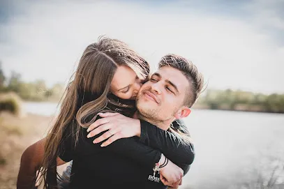 Image de Maxence Gotteland - Photographe Lifestyle Mariage, Famille, Maternité, Portrait - Provence