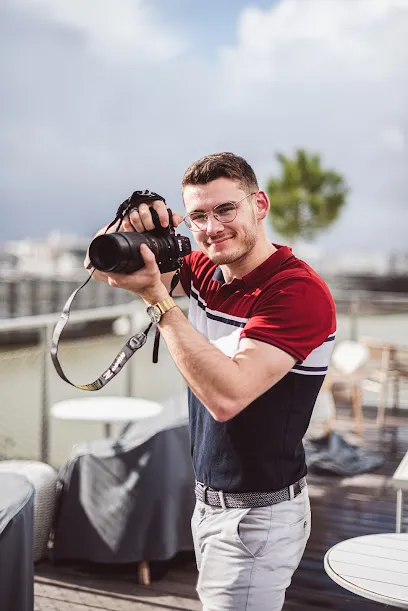 Image de Maxime ARNAUDET - Photographe & Pilote de drone - Entreprises