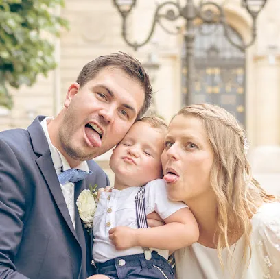 Image de Michèle Gabet Photographe AU STUDIO (sur rendez-vous) / Familles et Entreprises