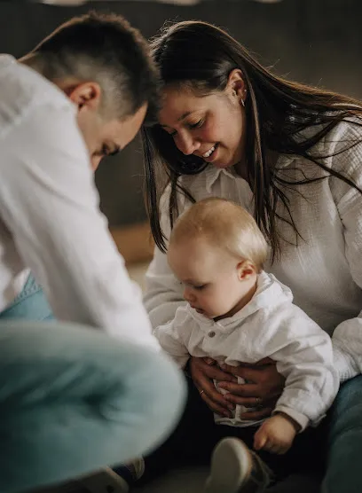 Image de PaulineH Photographe | Photographe du quotidien | Familles, Maternités et Mariages