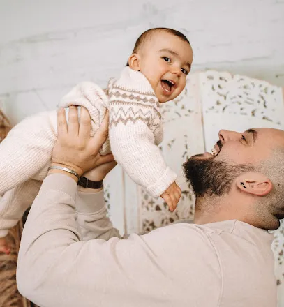 Image de Photographe - Grossesse, naissance, mariage, film de famille - Bulle de vie