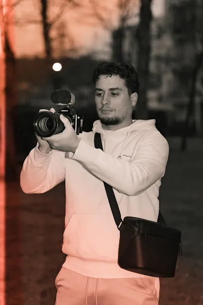 Image de Vidéaste/Photographe Société AYDINOUS-TOUT